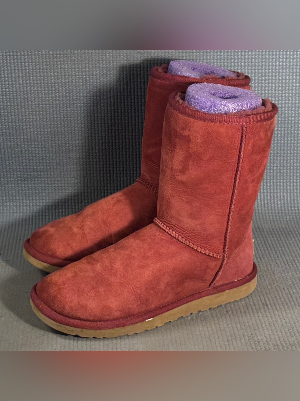 UGG Classic Short II Red Suede Boots Women's Size 6